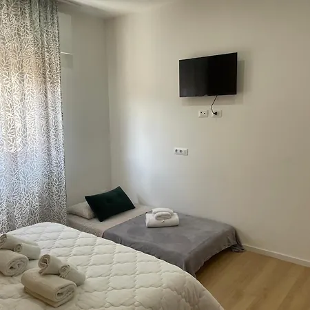 Apartment Empire